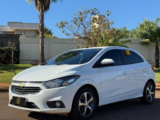 CHEVROLET ONIX 1.4 MPFI LTZ 8V FLEX 4P MANUAL
